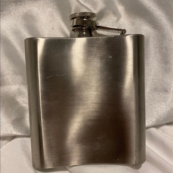 Stainless Steel Flask - Picture 2 of 4